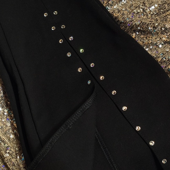 Black Leggings with Silver Studs - Picture 3 of 4